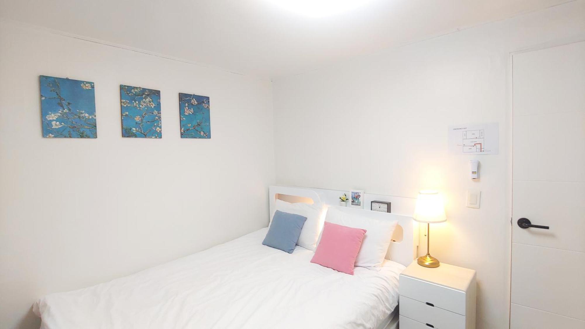 Aiola Cine Hongdae Apartment Seoul Bagian luar foto